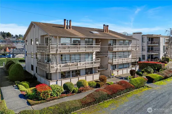 22508 6th Avenue S #1, Des Moines, WA 98198