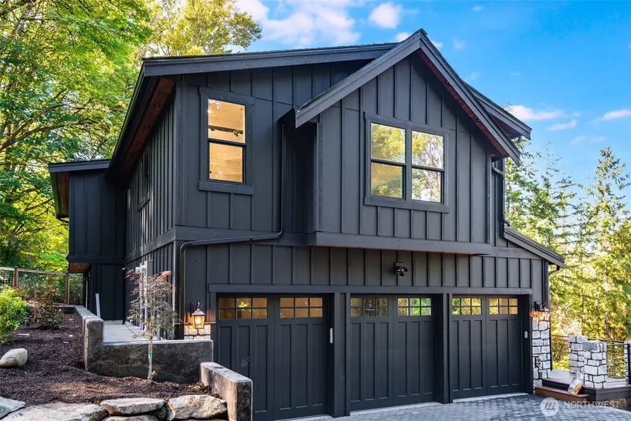 10661 Forbes Creek Drive, Kirkland, WA 98033 - #2