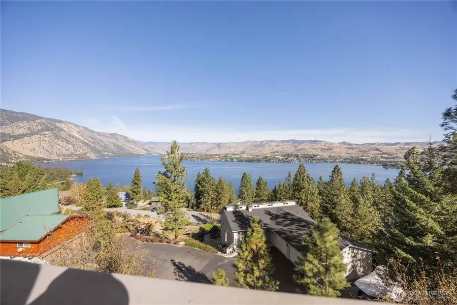31 Cougar Crossing Lane, Chelan, WA 98816 - #2