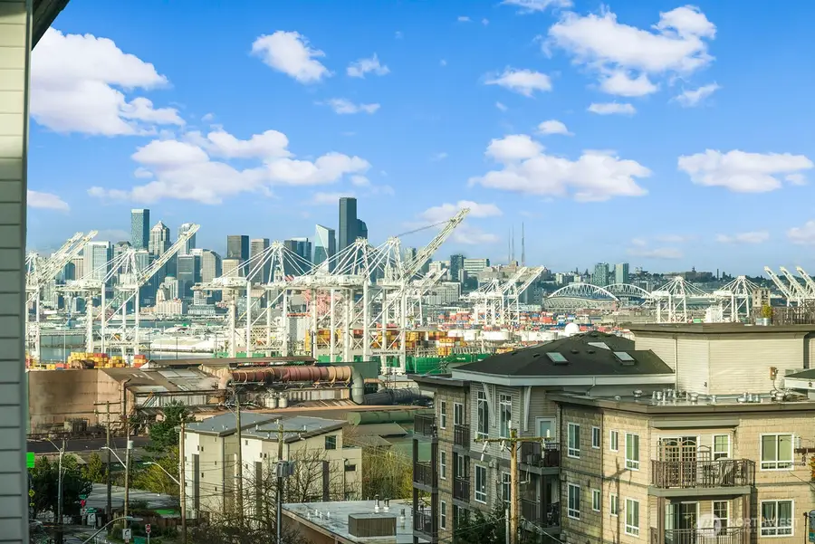 3070 SW Avalon Way, Seattle, WA 98126 - #2