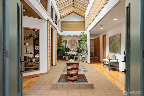 4851 88th Place Se, Mercer Island, WA 98040