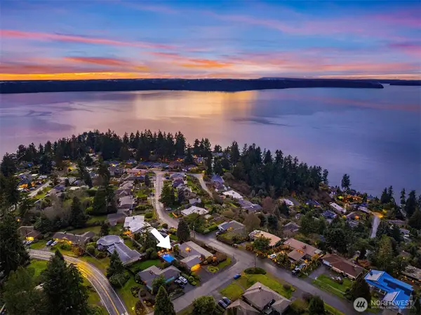 16705 27th Avenue Sw, Burien, WA 98166