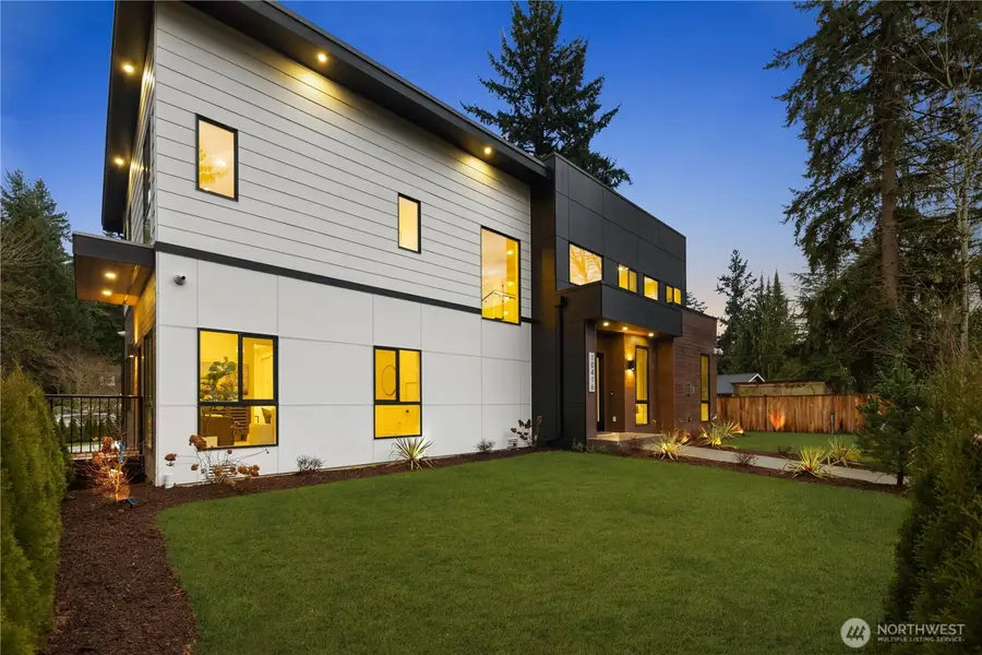 10416 130th Avenue Ne, Kirkland, WA 98033 - #3