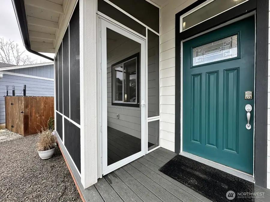 638 Rainbow Ct Ne, Ocean Shores, WA 98569 - #2