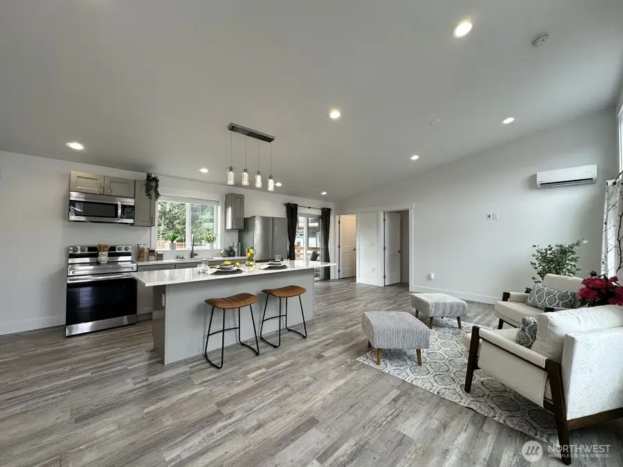 638 Rainbow Ct Ne, Ocean Shores, WA 98569 - #3