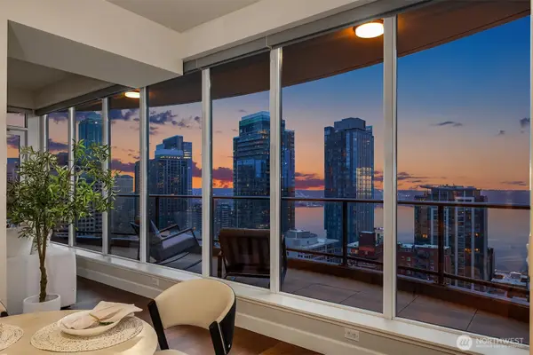 1920 4th Avenue #2702, Seattle, WA 98101