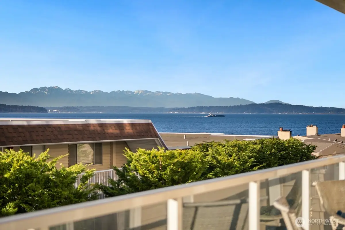 10203 47th Avenue Sw #C5, Seattle, WA 98146 - #1