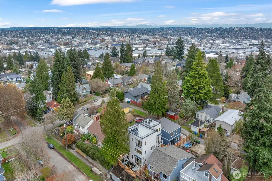 4048 32nd Avenue W #B, Seattle, WA 98199 - #3