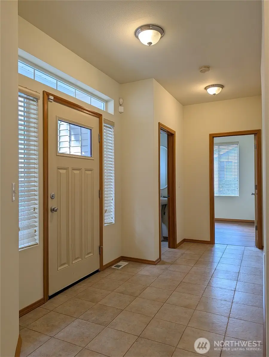 19311 24th Avenue W #G, Lynnwood, WA 98036 - #2