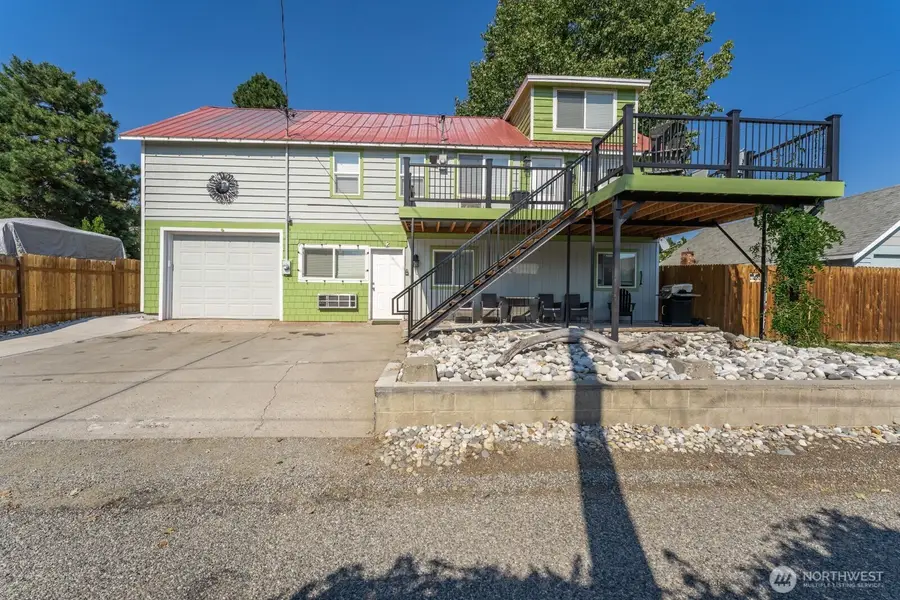 703 Boetzkes Avenue, Manson, WA 98831 - #3