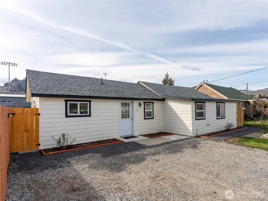 98 Fuller Street, Wenatchee, WA 98801 - #2