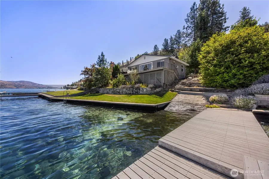 3132 S Lakeshore Road, Chelan, WA 98816 - #2