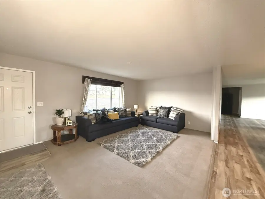 401 Peachtree Place Sw, Mattawa, WA 99349 - #2