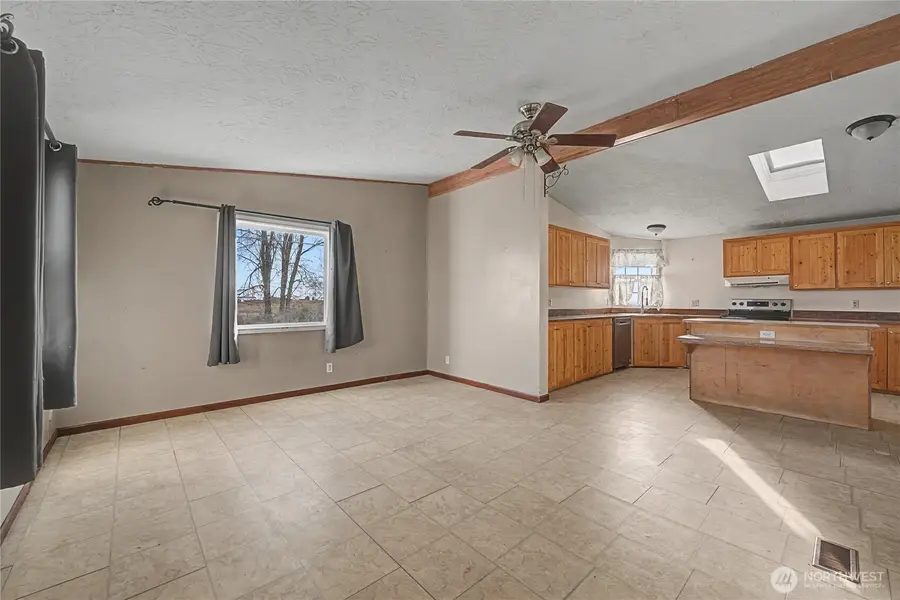 10124 16 Ne, Moses Lake, WA 98837 - #3