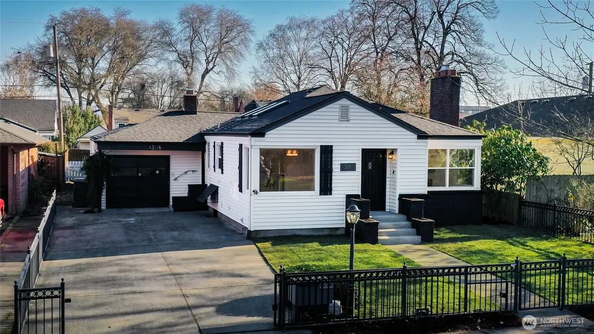 1308 19th Avenue, Longview, WA 98632 - #1