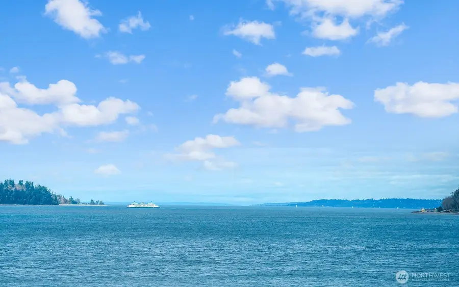 14274 Olympic Drive Sw, Vashon, WA 98070 - #2