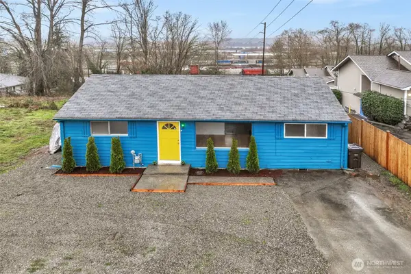 833 E Marine View Drive, Everett, WA 98201