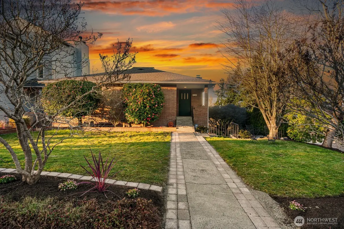 3112 W Mansell Street, Seattle, WA 98199 - #1