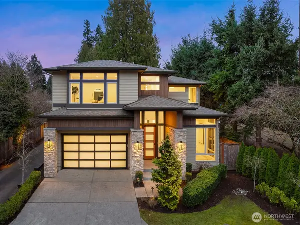 8206 128th Avenue Ne, Kirkland, WA 98033