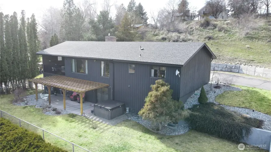 190 Hennepin, Okanogan, WA 98840 - #2