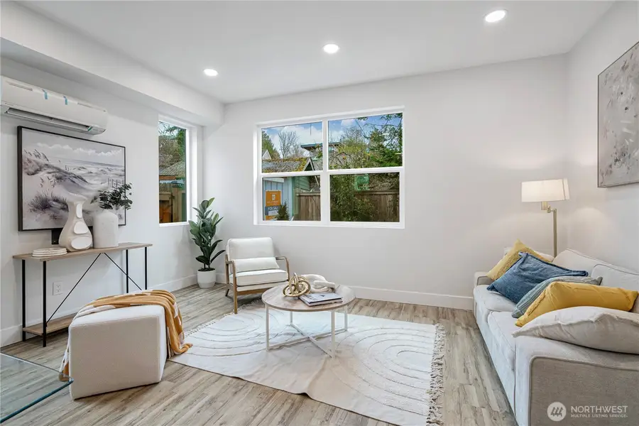 3210 35th Avenue S, Seattle, WA 98144 - #3