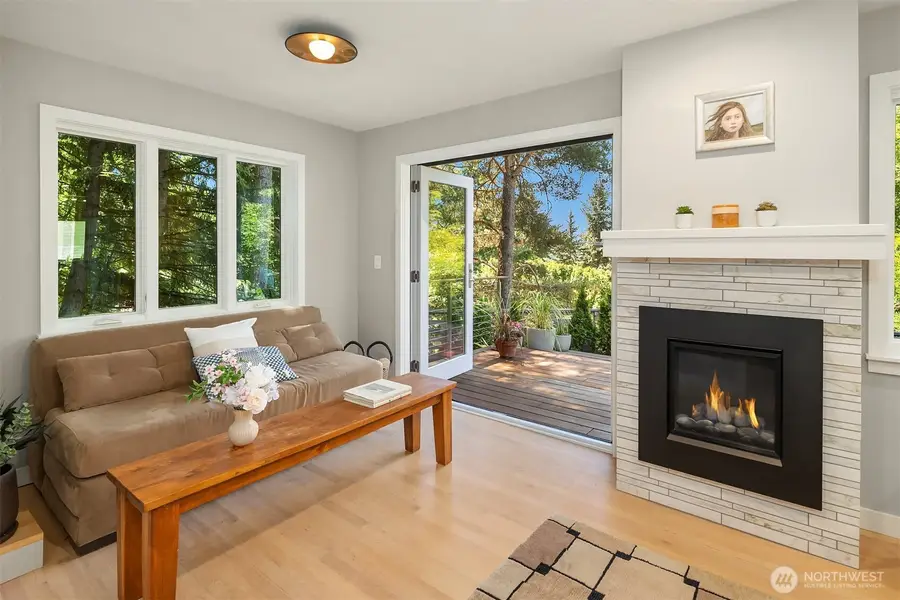 5610 W Mercer Way, Mercer Island, WA 98040 - #2
