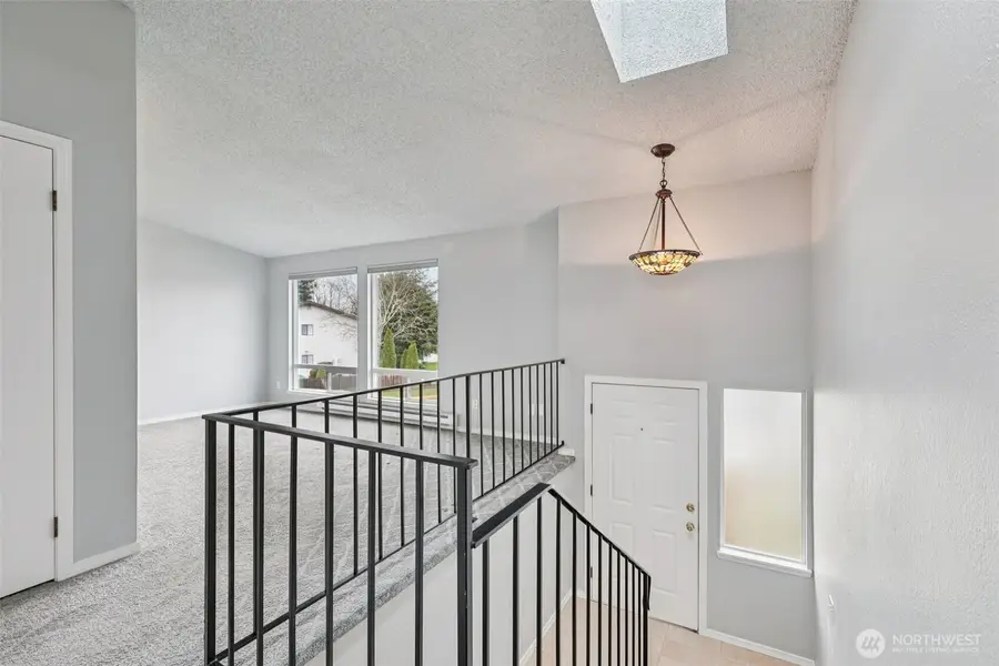 115 Mckean Court #D, Enumclaw, WA 98022 - #3