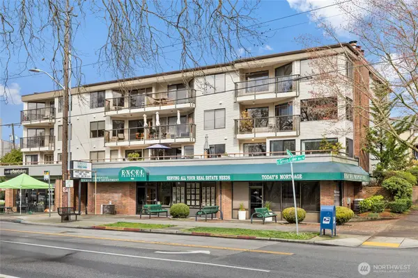 7850 Green Lake Drive N #101, Seattle, WA 98103