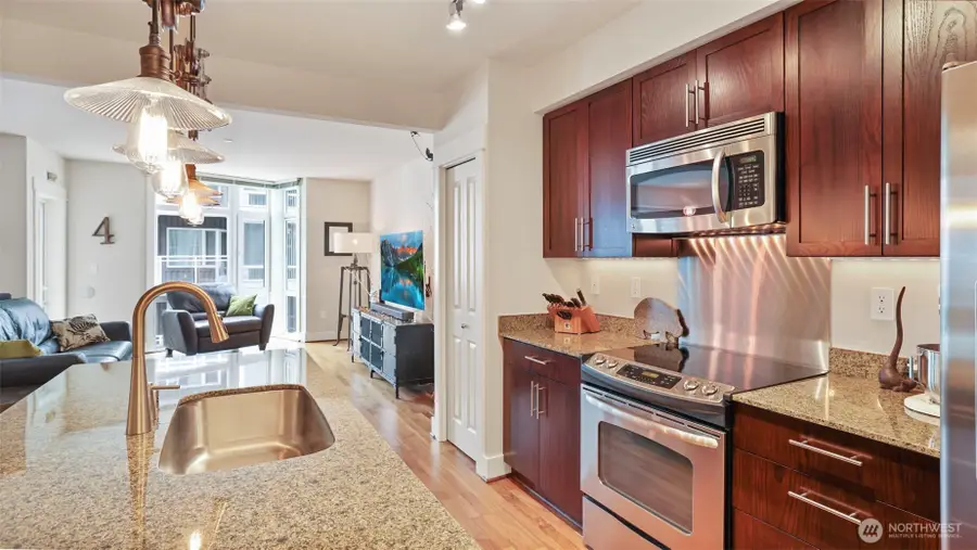 699 John Street #513, Seattle, WA 98109 - #3