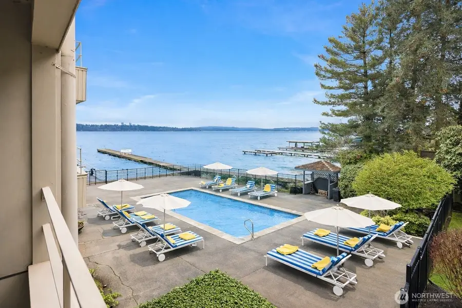 1600 43rd Avenue E #212, Seattle, WA 98112 - #3