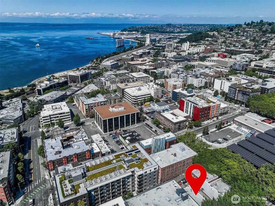 125 Warren Avenue N #J, Seattle, WA 98109 - #3