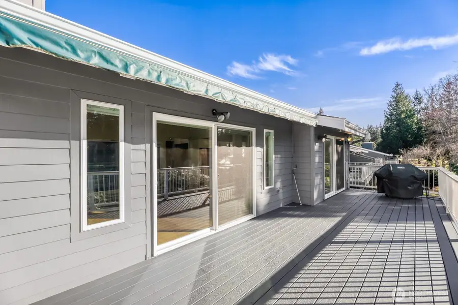 15000 Village Green Drive Drive #20, Mill Creek, WA 98012 - #3