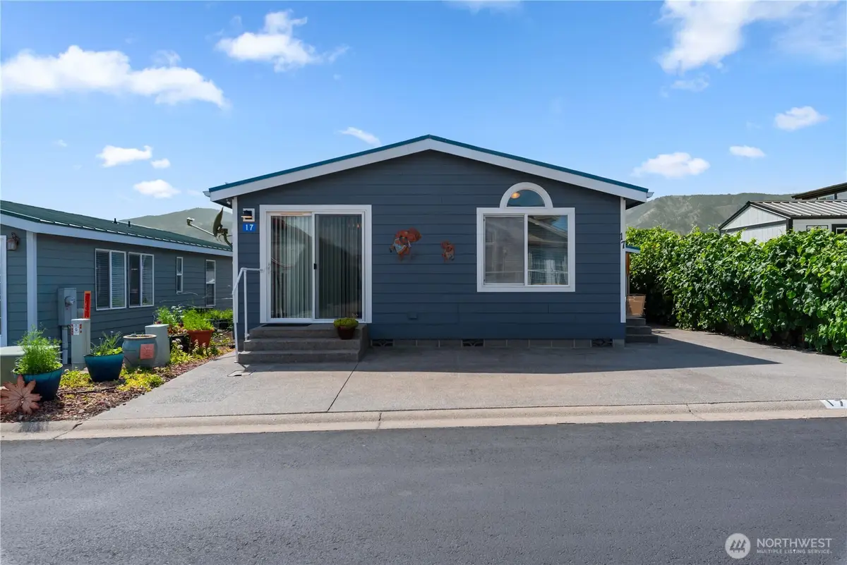 1000 State Route 150 #17, Manson, WA 98831 - #1