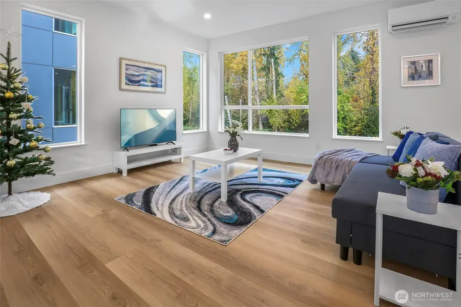 10626 E Riverside Dr, Bothell, WA 98011 - #3