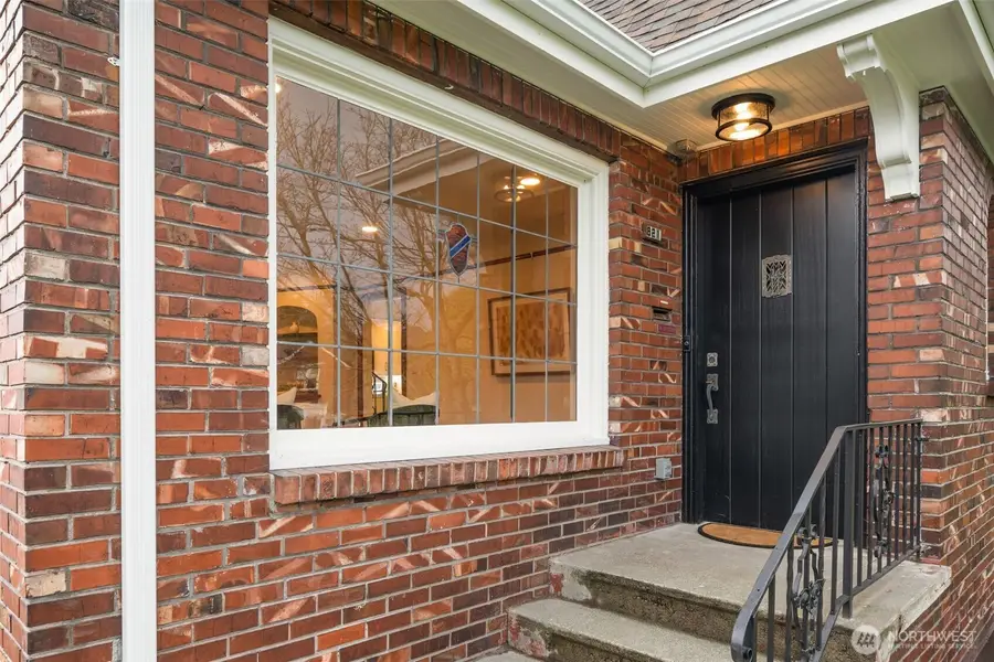 821 NW 57th Street, Seattle, WA 98107 - #2