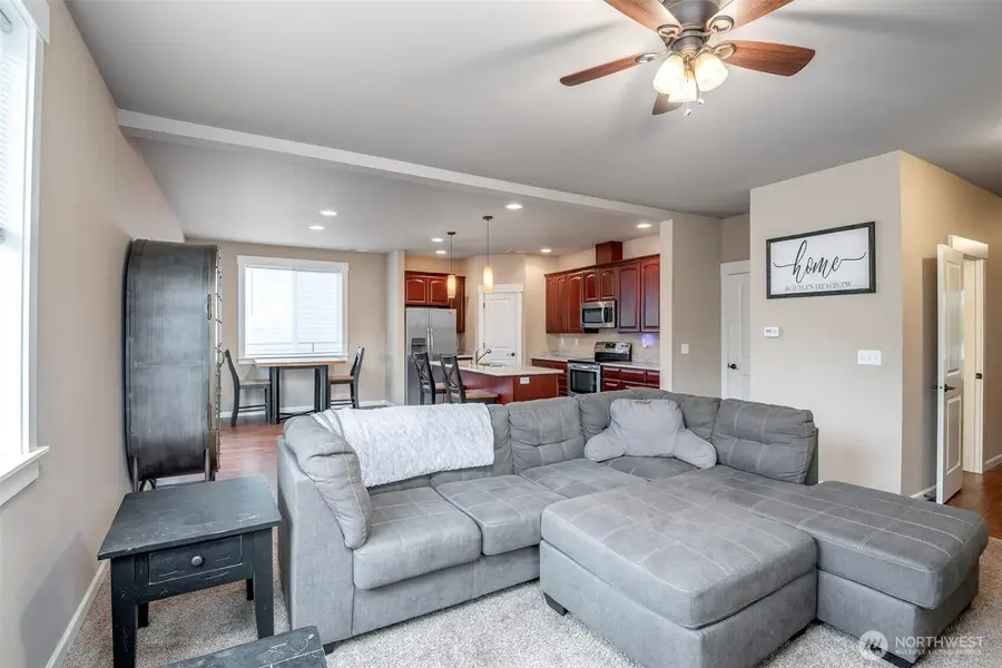 633 Joy Street, Eatonville, WA 98328 - #3