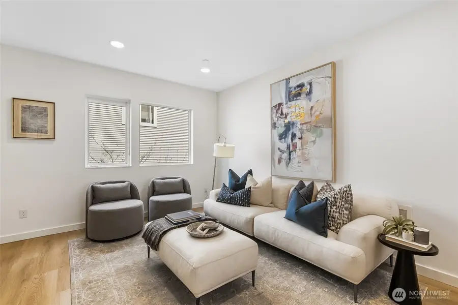 12524 15th Avenue Ne #B, Seattle, WA 98125 - #2