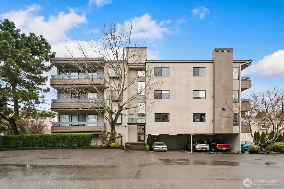 12300 33rd Avenue Ne #202, Seattle, WA 98125 - #1