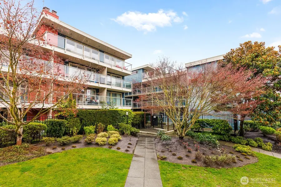 1730 Taylor Ave N #109, Seattle, WA 98109 - #2