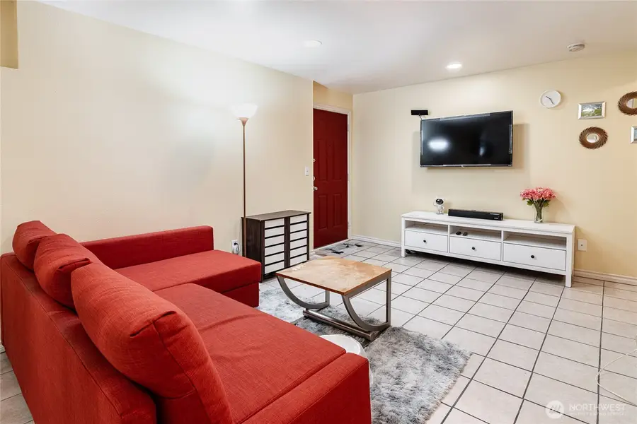 4525 S Henderson Street #103, Seattle, WA 98118 - #3