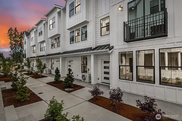 12754 126th Street Ct E #101, Puyallup, WA 98374