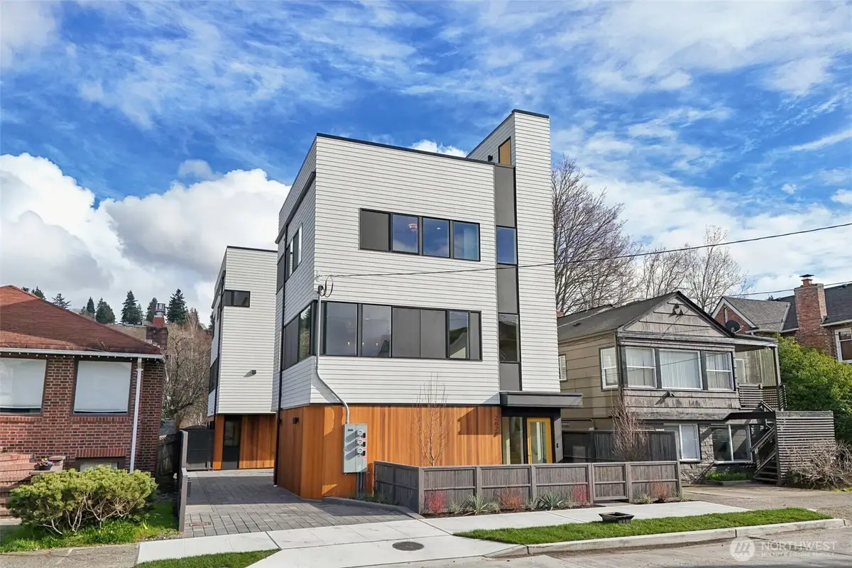 2628 58th Avenue Sw, Seattle, WA 98116 - #1