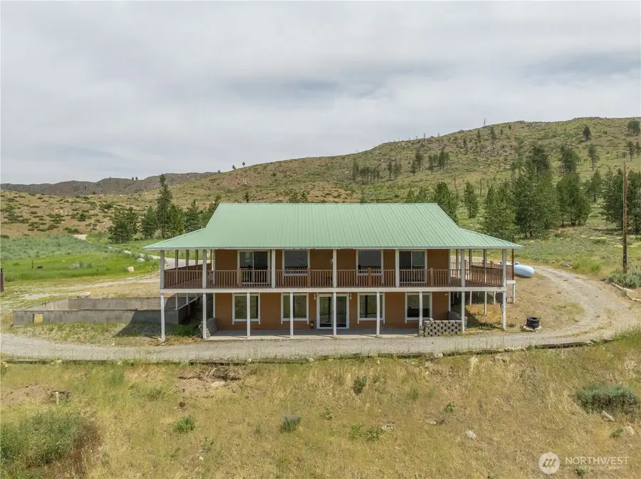 29 Barn Dance Drive, Pateros, WA 98846 - #2