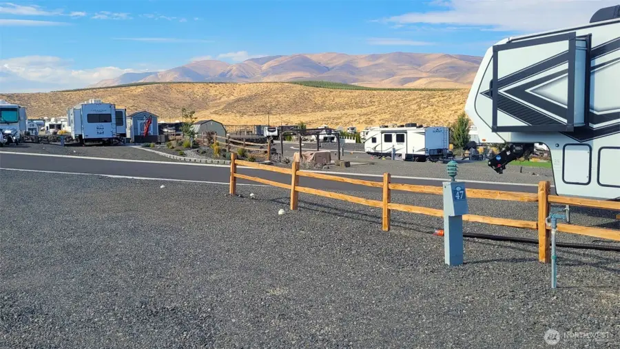 1769 Naches Wenas Rd, Selah, WA 98942 - #2