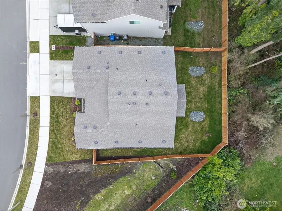 2210 Sw Putnam Dr., Oak Harbor, WA 98277 - #3