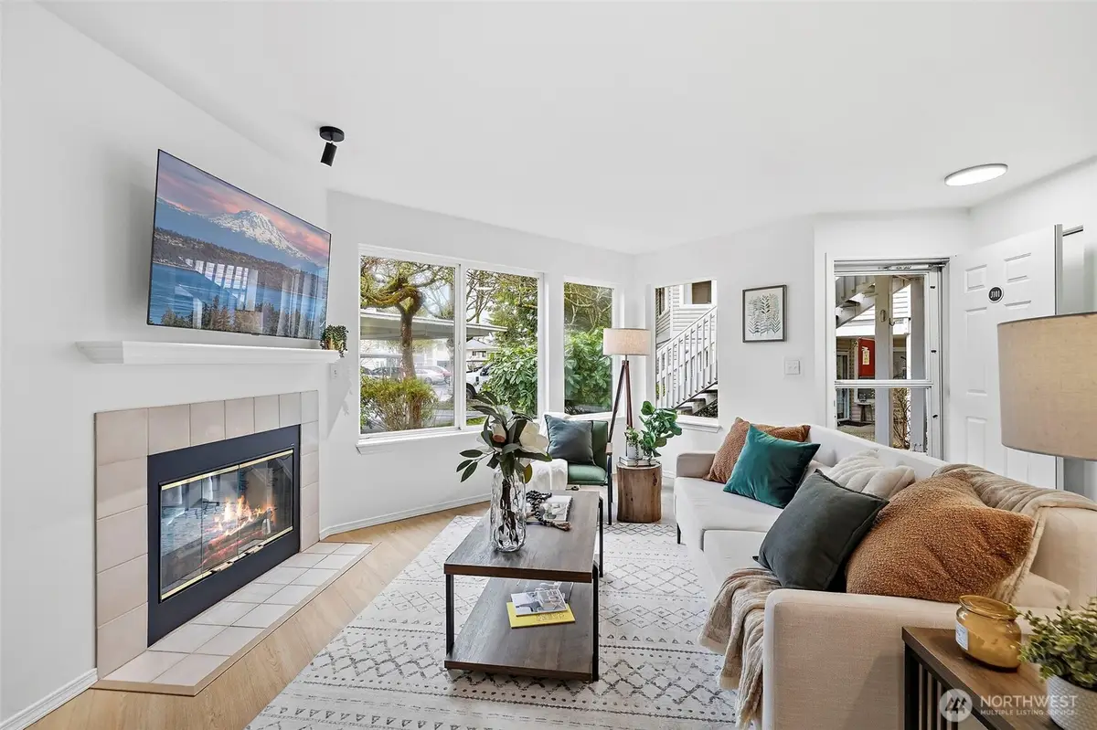 9210 Market Place #J101, Lake Stevens, WA 98258 - #1