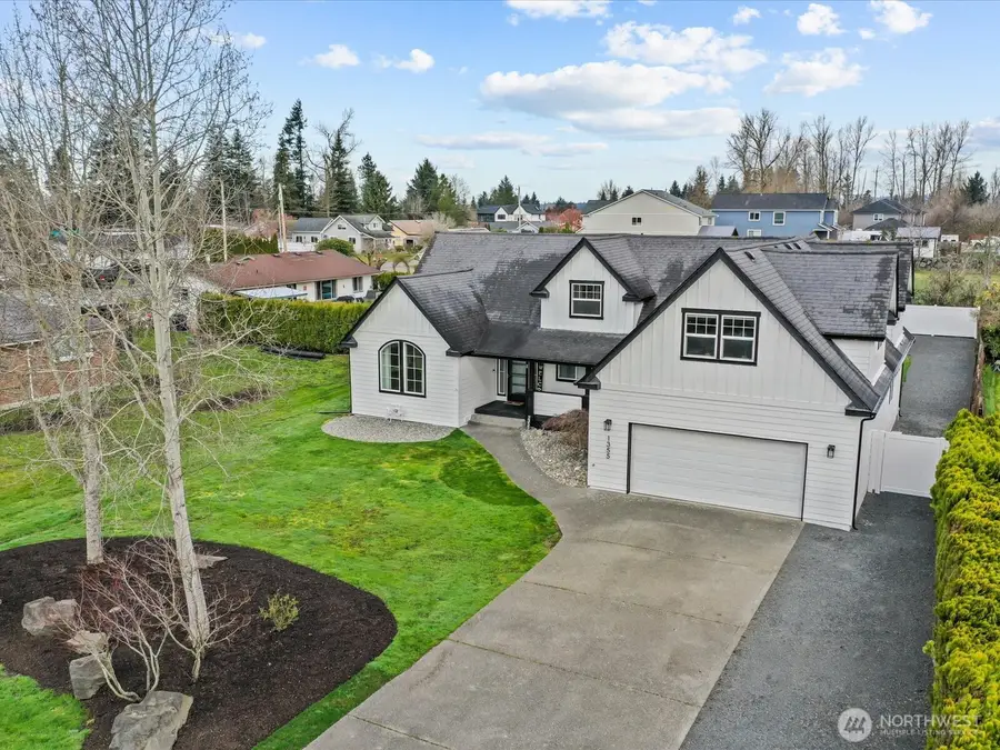 1355 Mchugh Avenue, Enumclaw, WA 98022 - #3