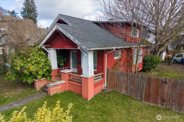 5221 S Park Avenue, Tacoma, WA 98408