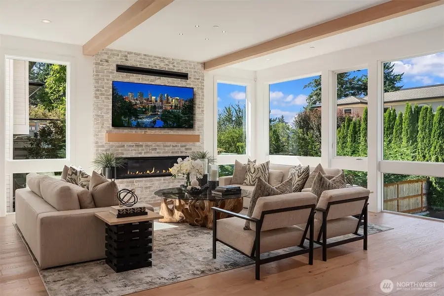 9812 NE 31st Street, Bellevue, WA 98004 - #3