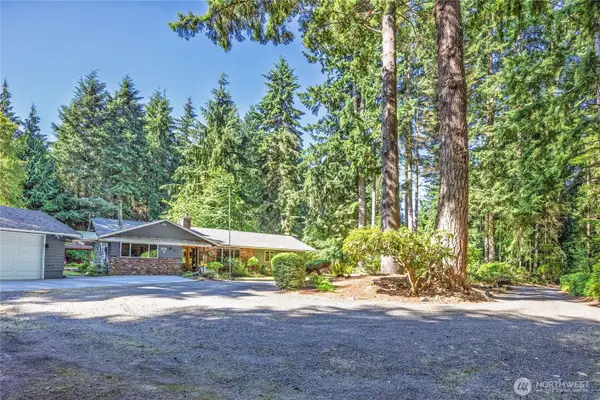 541 Surfcrest Place Ne, Poulsbo, WA 98370